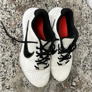 COPY - Like new Nike Alpha Huarache Elite 3 Turf Big Kids Size 6 Baseball Sho…